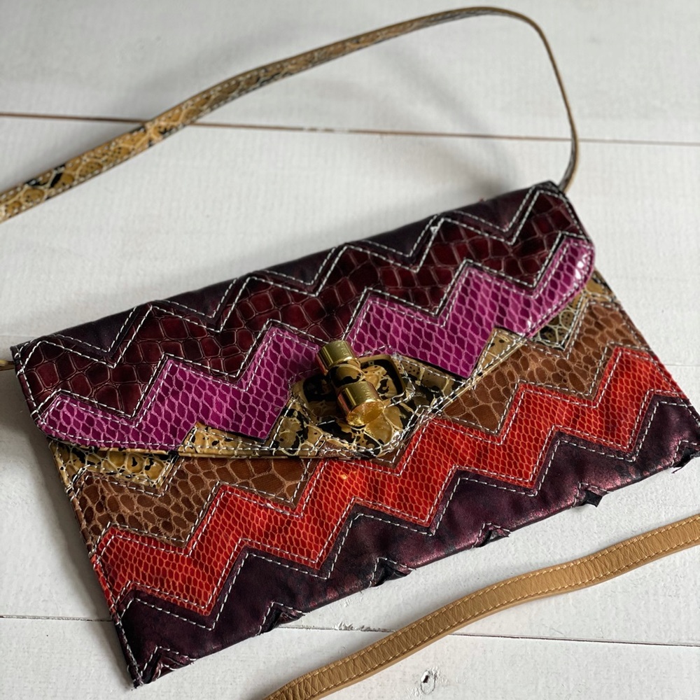 Zigzag Purse - image 1